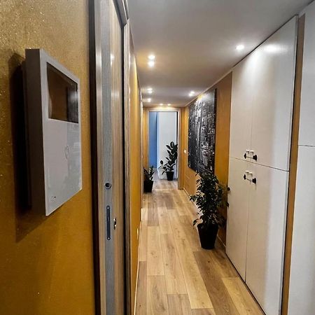 Prestigioso Trilocale Sui Navigli Con A/C & Wi-Fi Leilighet Milano Eksteriør bilde