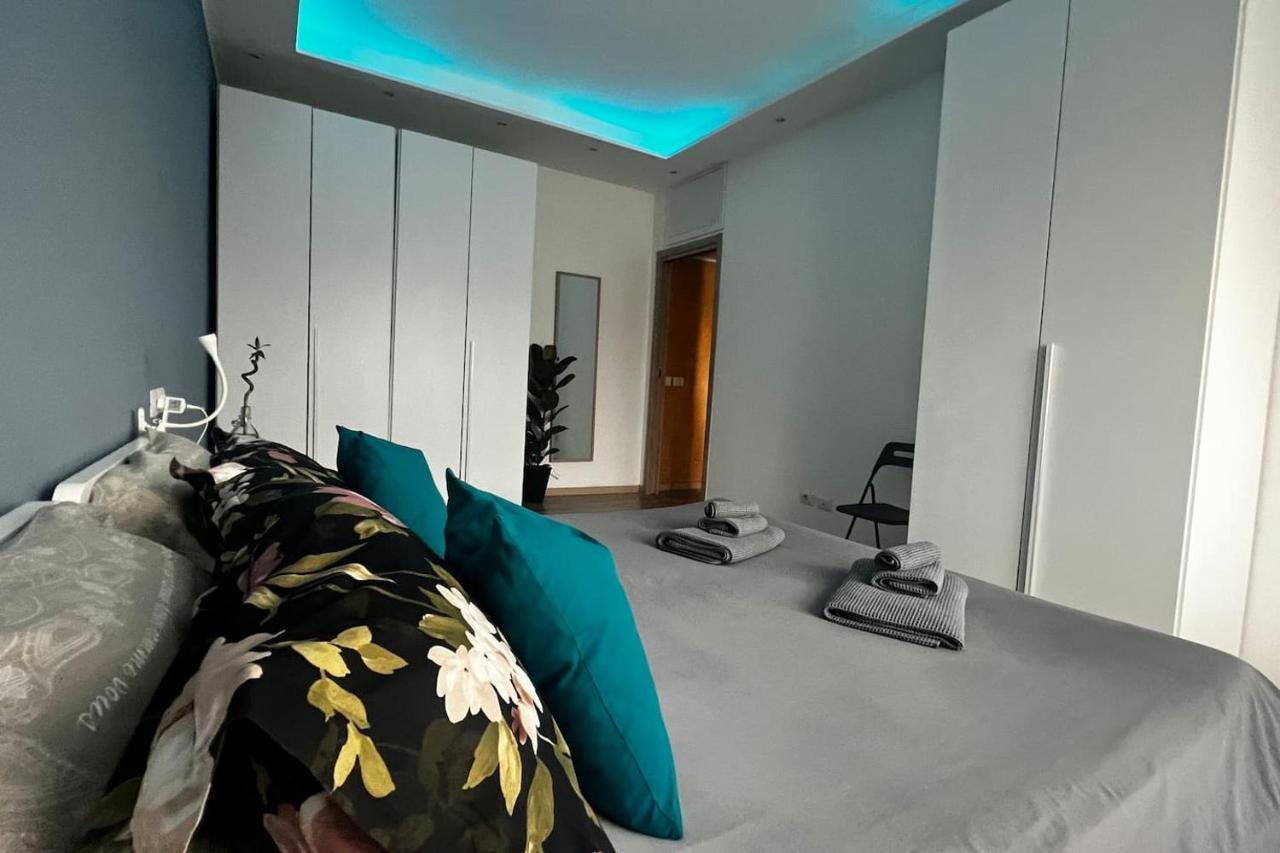 Prestigioso Trilocale Sui Navigli Con A/C & Wi-Fi Leilighet Milano Eksteriør bilde