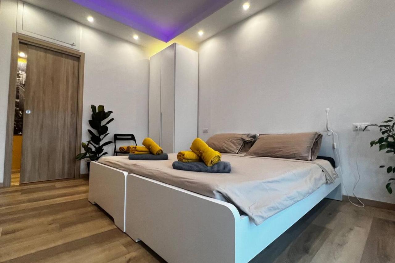 Prestigioso Trilocale Sui Navigli Con A/C & Wi-Fi Leilighet Milano Eksteriør bilde